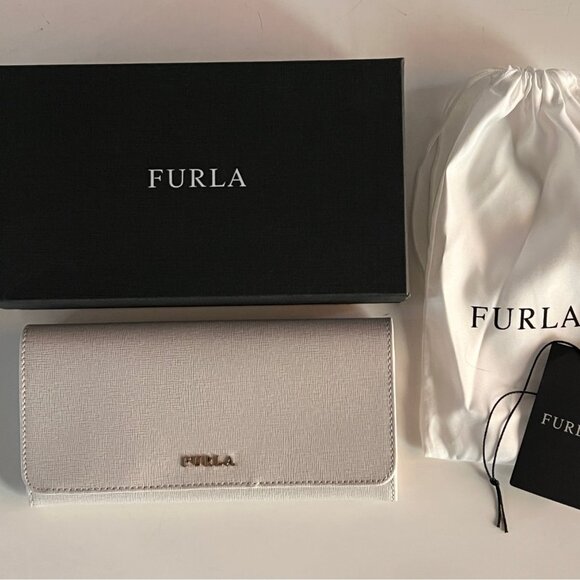 Brand new with tags Furla extra large bifold wallet in opale leather - Picture 1 of 5